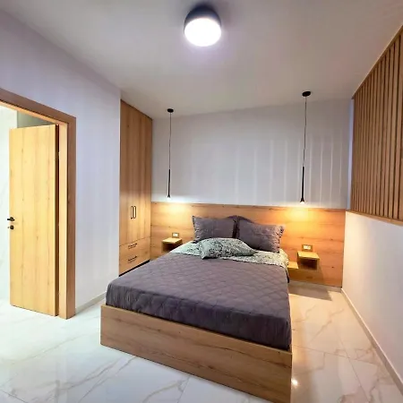Lejlighed Anthouli Homes 2, Steps From And Centre *